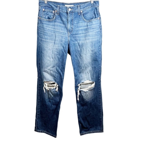 Levi's Denim - Levis women’s low pro straight jeans size 31 distressed knee blue